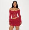 BLUSA, LICRAS CORTAS Y CHORES FASHION NOVA