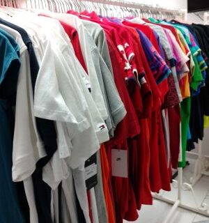 PULOVERS Y ENGUATADAS DE MARCA DE HYM``SHEIN´´