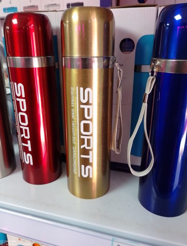 TERMO CON VENTOSAS DE 500ML  IDON
